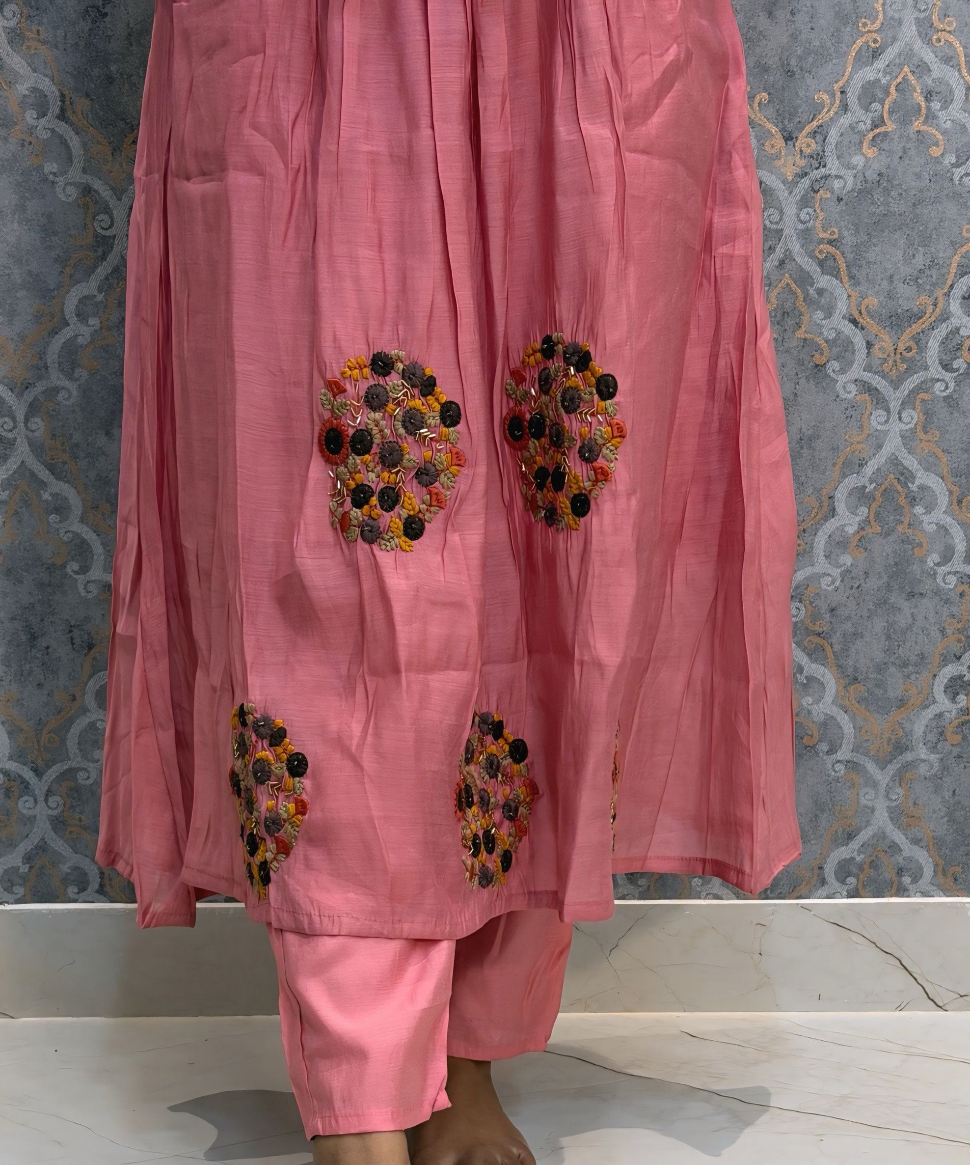 Pink Color Premium Mul Chanderi Silk 3 Piece Salwar Set with Lining /  ESS413