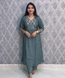 Gray and Pink Color Premium Mul Chanderi Silk Embroidery 3 Piece Salwar Set with Lining /  ESS367