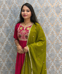 Dark Pink and Green Color Premium Mul Chanderi Silk Embroidery 3 Piece Salwar Set with Lining /  ESS399