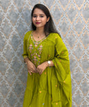 Green Color Premium Mul Chanderi Silk Embroidery 3 Piece Salwar Set with Lining /  ESS399