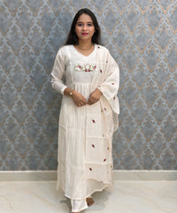 White Color Premium Mul Chanderi Silk Ethnic 3 Piece Salwar Set with Lining /  ESS425
