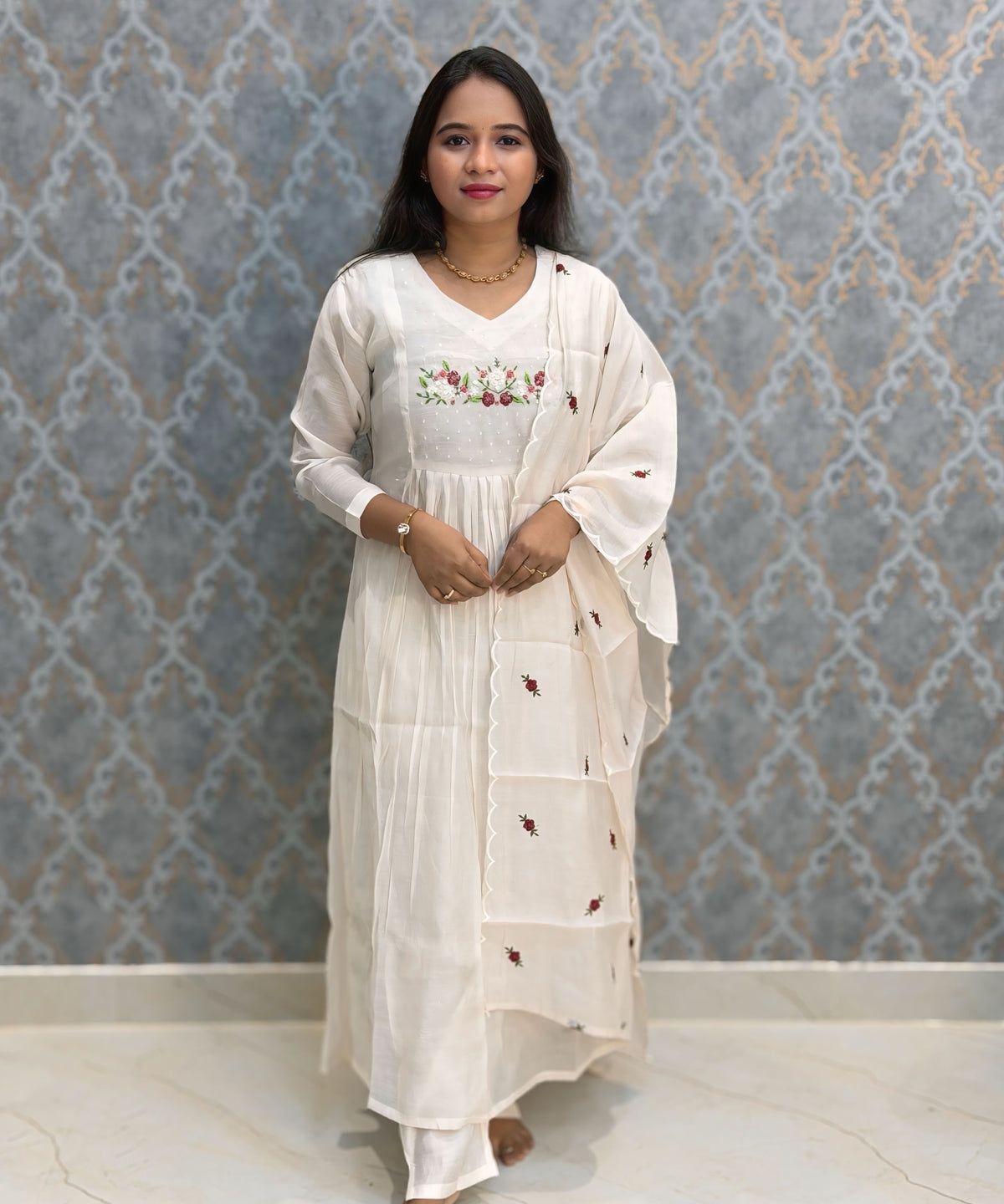 White Color Premium Mul Chanderi Silk Ethnic 3 Piece Salwar Set with Lining /  ESS425