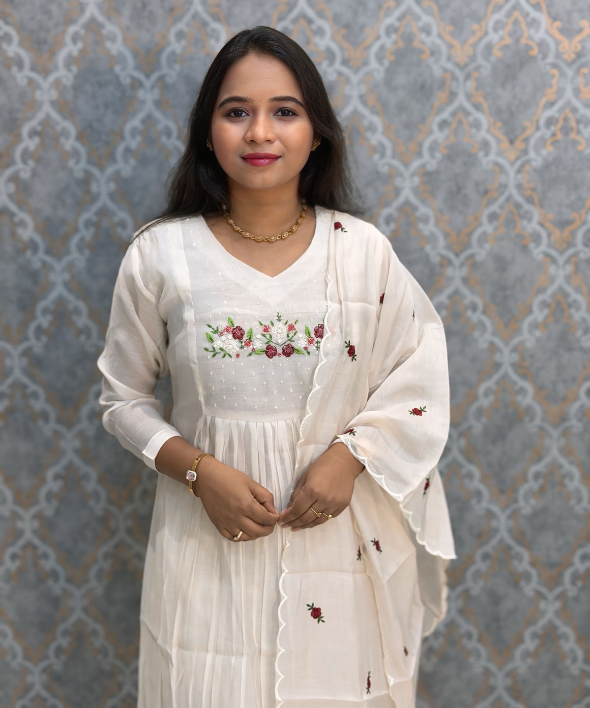 White Color Premium Mul Chanderi Silk Ethnic 3 Piece Salwar Set with Lining /  ESS425