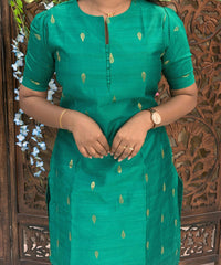 Green and Navy Blue Color Round Neck Premium Raw Silk 3 Piece Salwar Set with Thilagam Zari Butta & Lining / LSS194