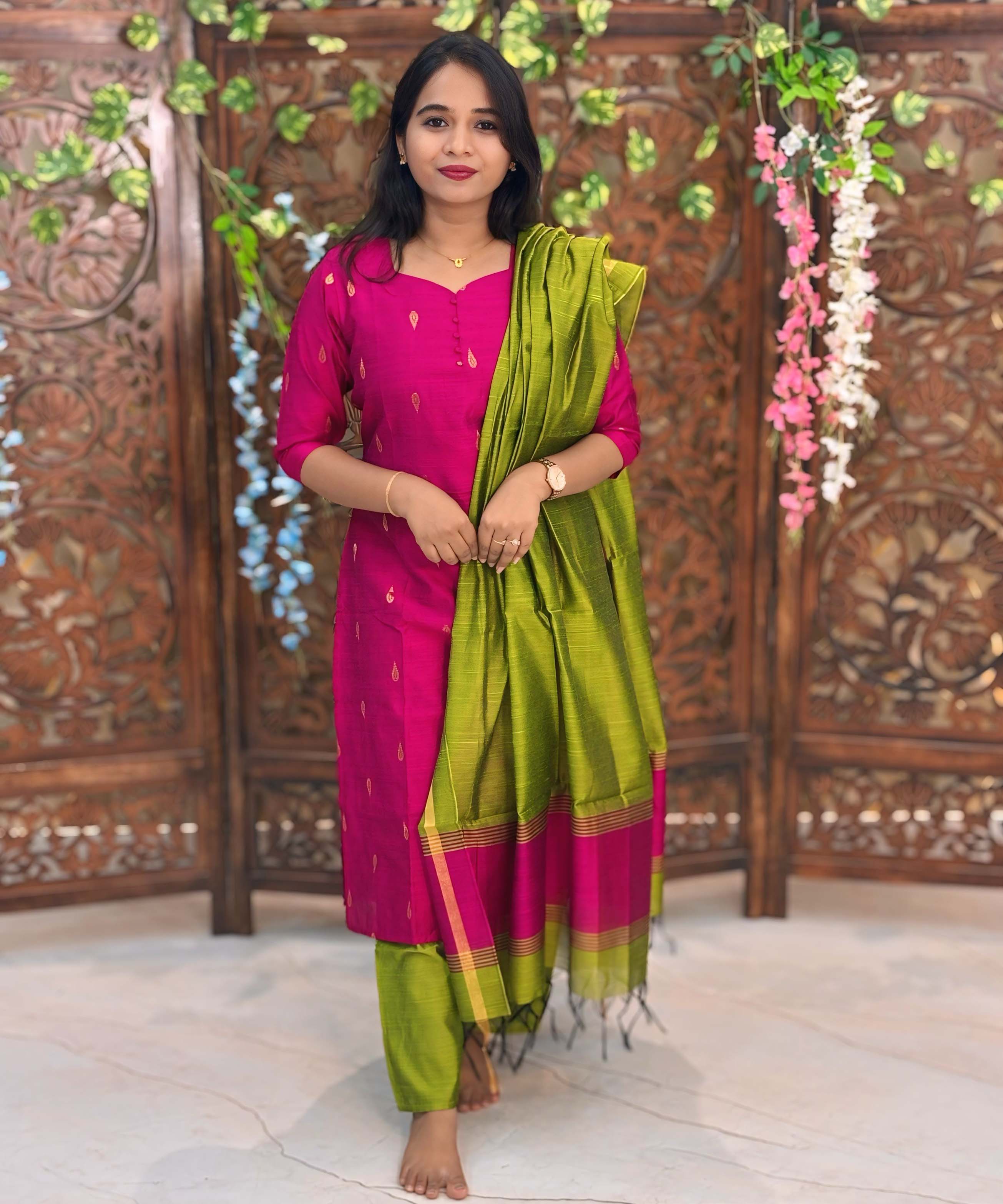 Pink and Green Color Sweet Heart Neck Premium Raw Silk 3 Piece Salwar Set with Lining / LSS194