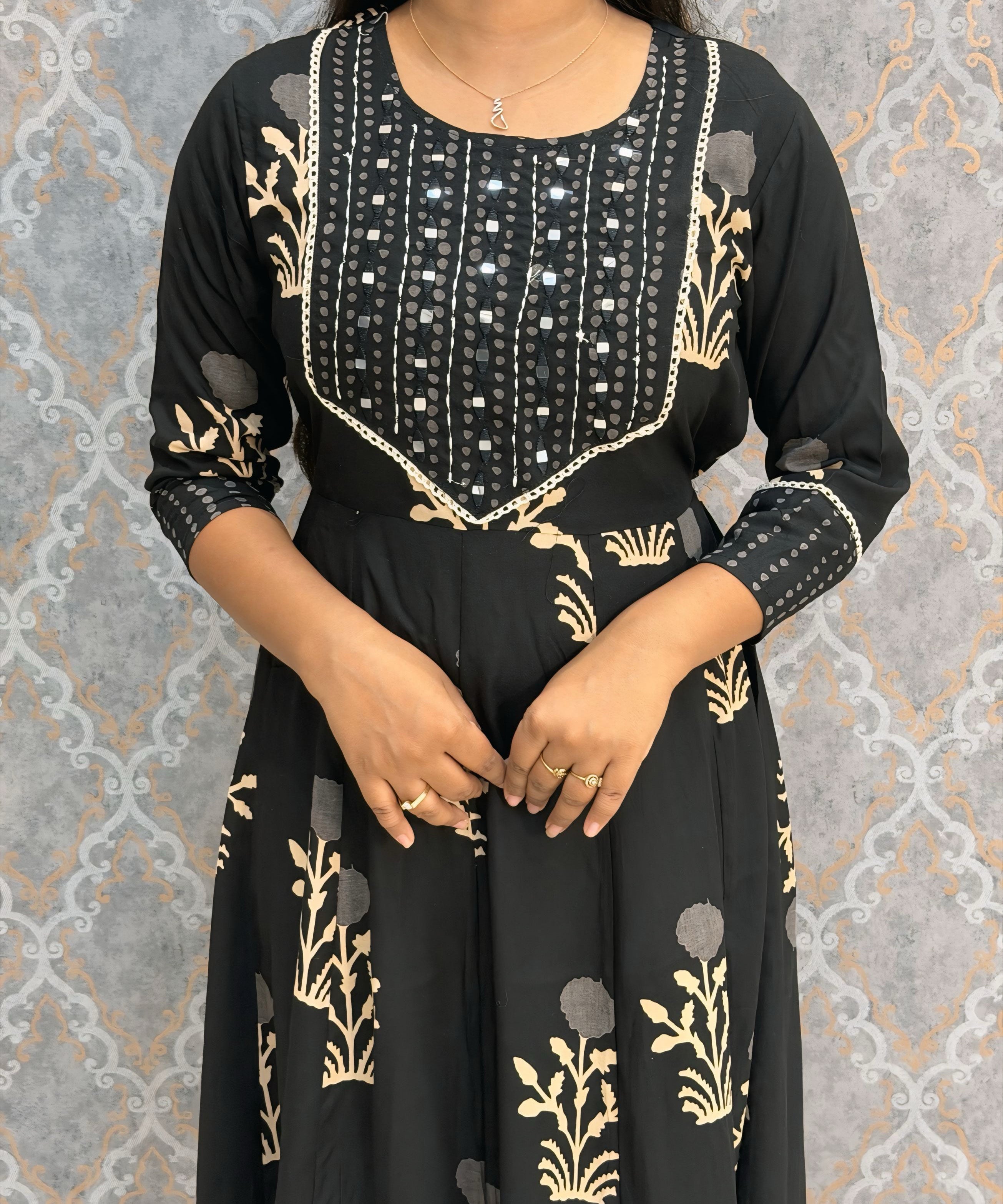 Black Color Premium Rayon Maxi with Back Rope / ESS390