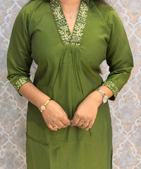 Green Color Premium Roman Silk Designer Ethnic 3 Piece Salwar Set with Lining /  ESS401