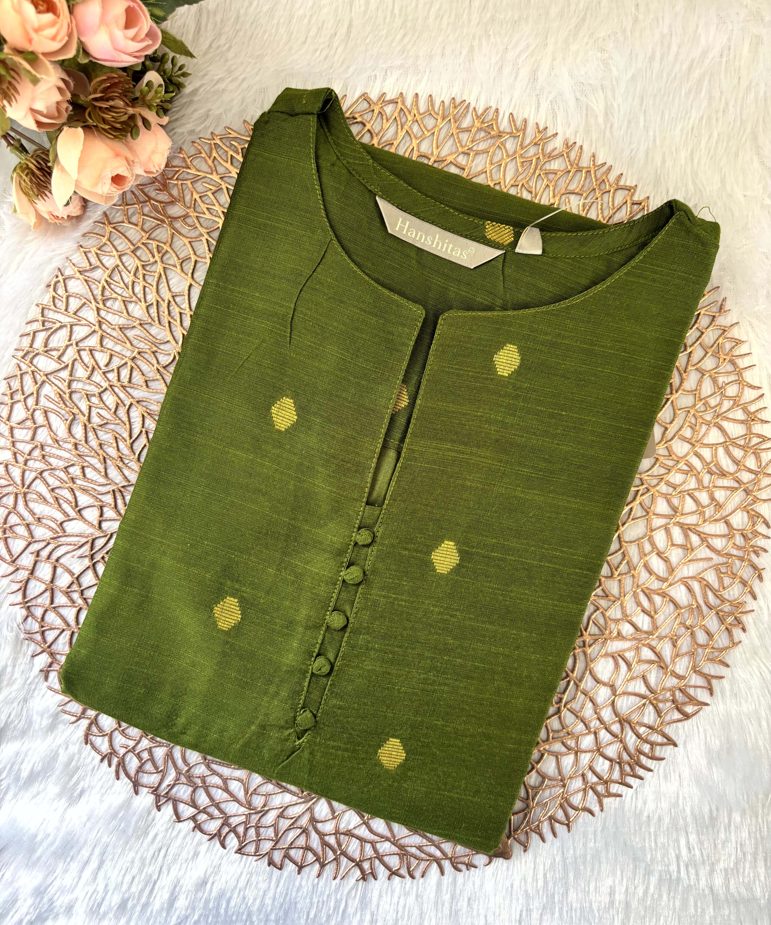 Green Color Round Neck Premium Dupion Raw Silk Kurti with Small Zari Butta & Lining / LSS186
