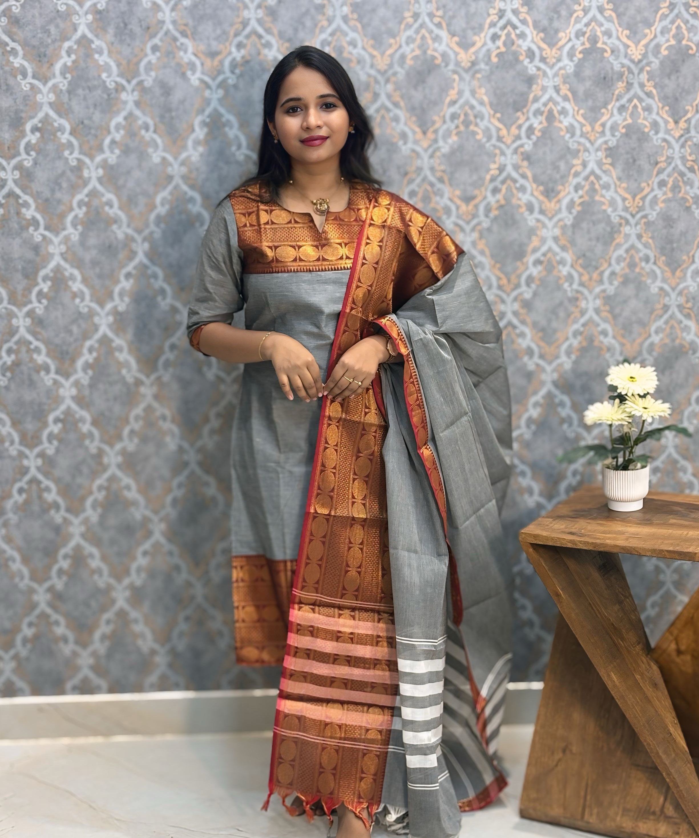 Gray and Maroon Color Premium Kanchi Cotton 2 Piece Kurti and Dupatta / LSS198