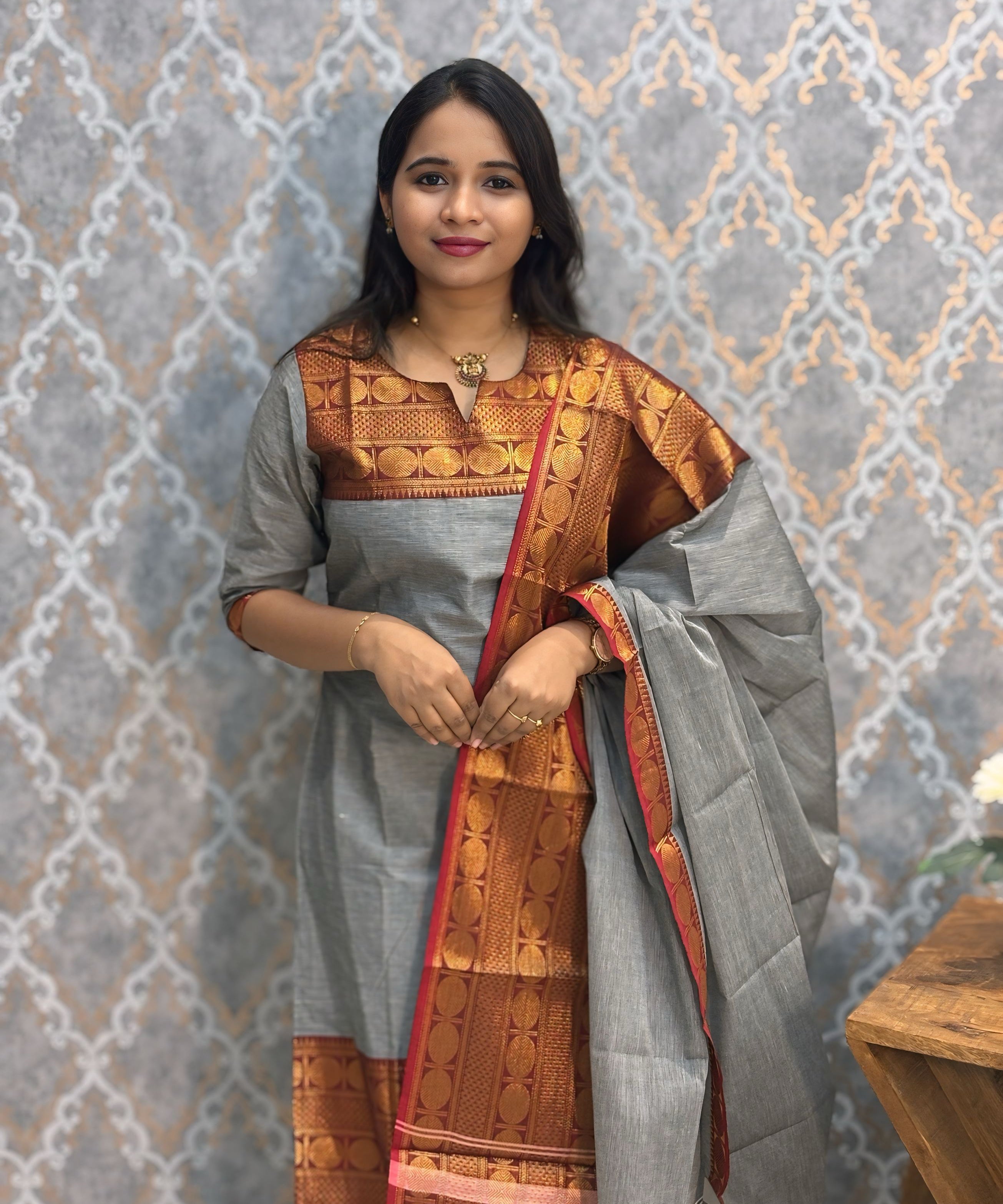 Gray and Maroon Color Premium Kanchi Cotton 2 Piece Kurti and Dupatta / LSS198