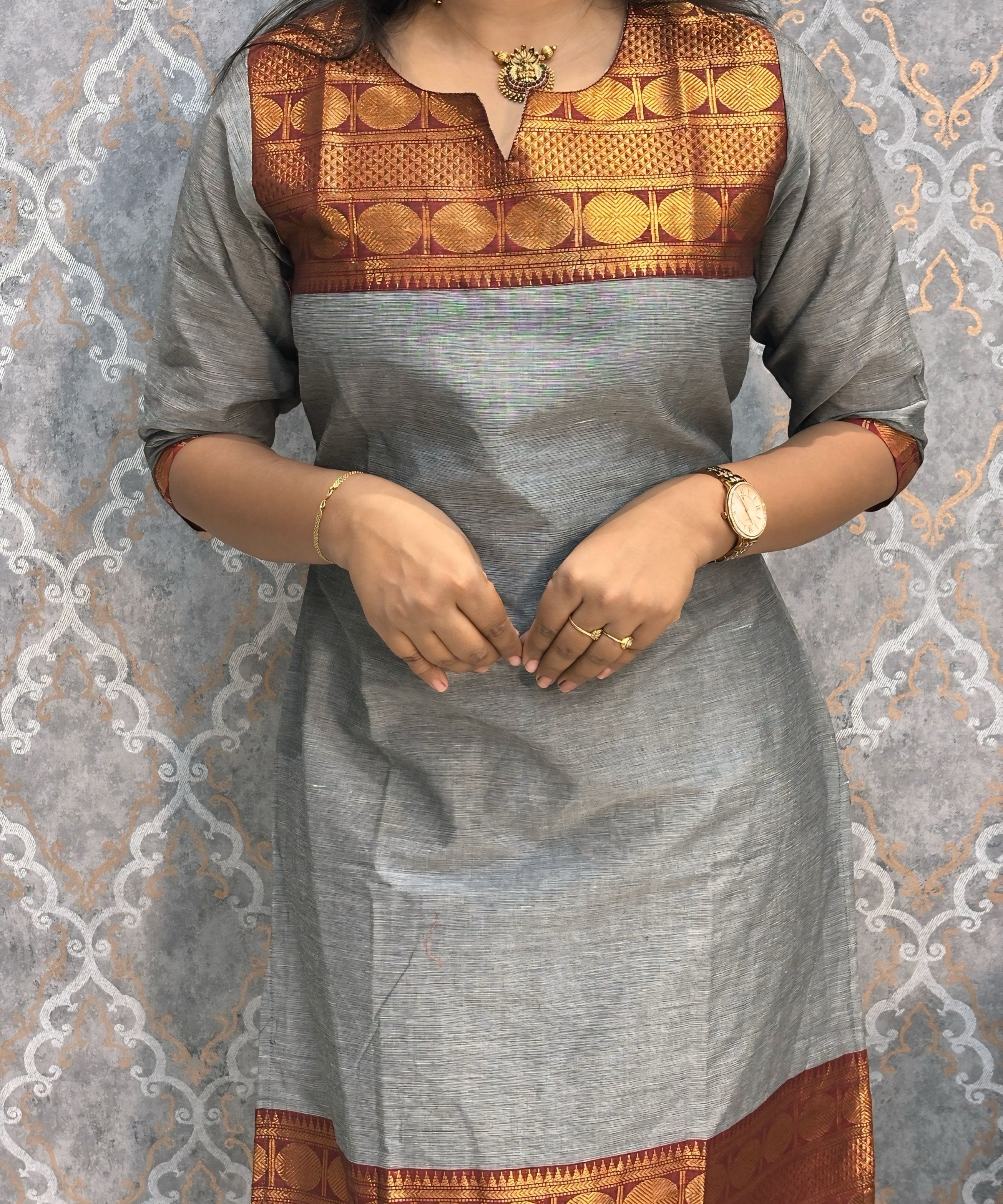 Gray and Maroon Color Premium Kanchi Cotton 2 Piece Kurti and Dupatta / LSS198