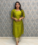 Parrot Green Color Raw Silk 3 Piece Salwar Set with Lining and Pocket / ESS410