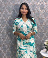 Green and Beige Color Floral Rayon Straight Cut V Neck Kurti with Pocket / LSS172