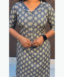 Gray Color Rayon Straight Cut Kurti with Chinese Collar Neck / LSS162