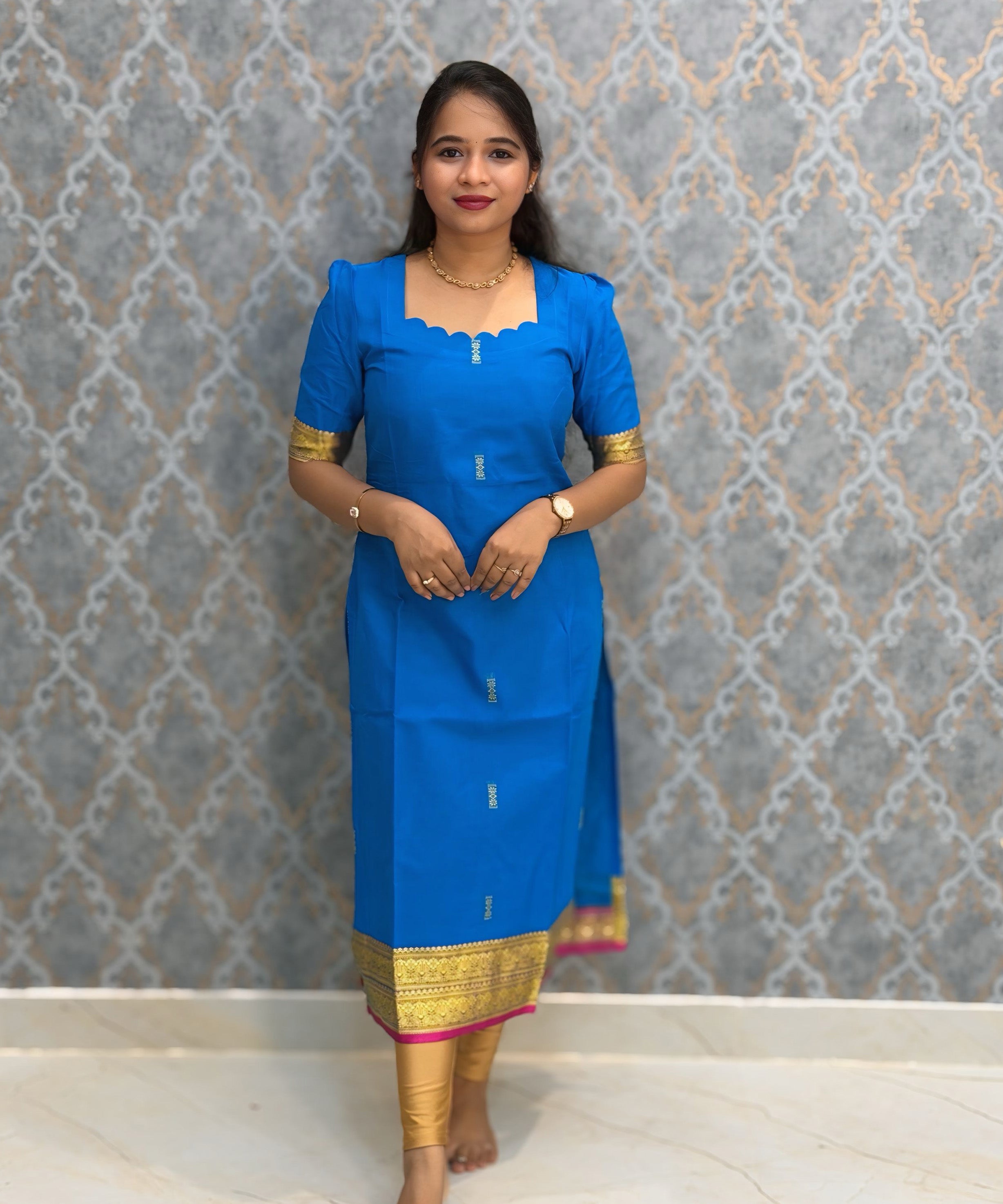 Rich Royal Blue and Pink Premium Handwoven Kodambakkam Ragam Kurti and Dupatta / HL037