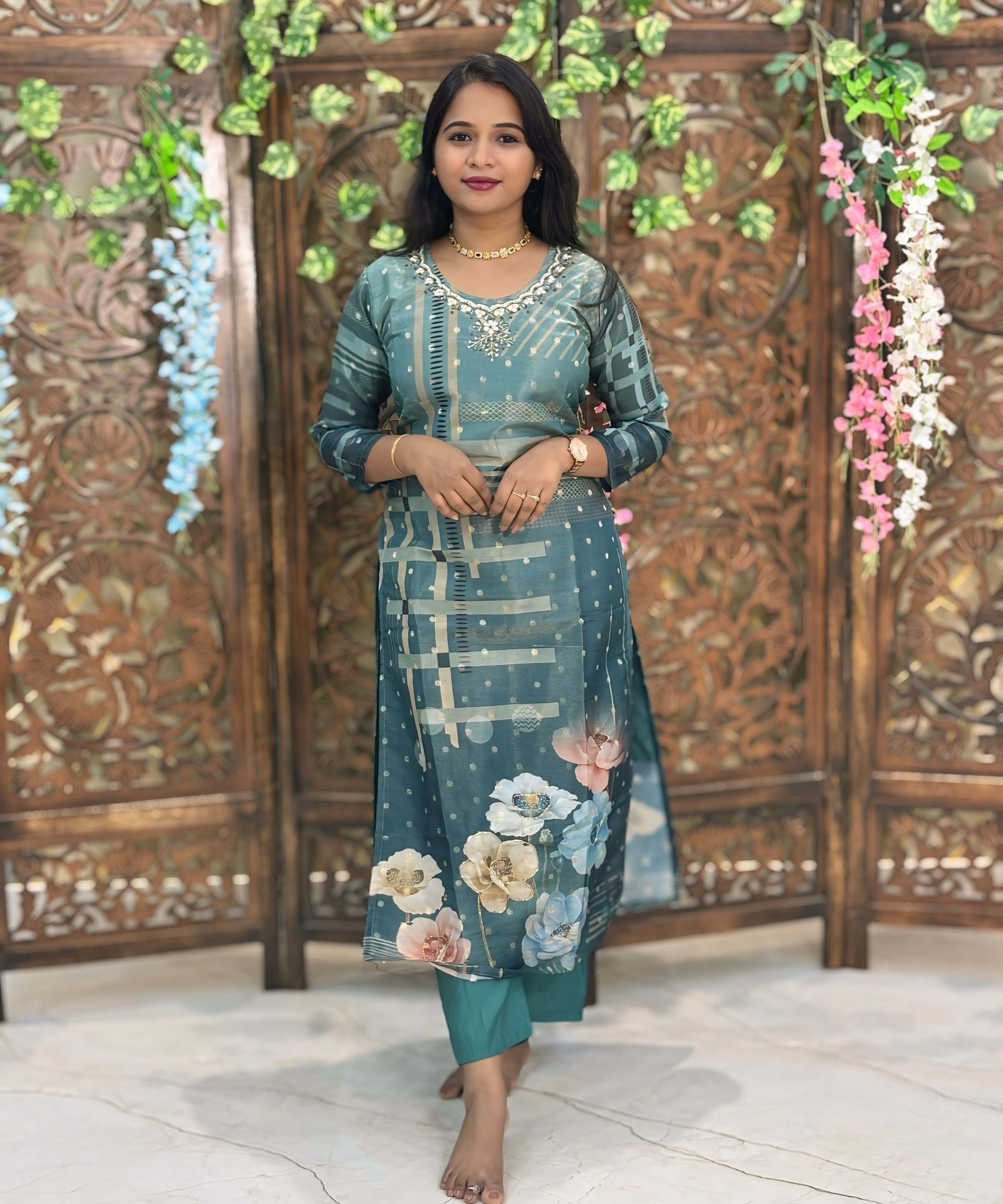 Teal Blue Color Premium Aari work Designer 3 Piece Salwar Set / ESS346