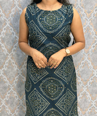 Teal Blue Color Floral Design Vatican Silk Coord Set with Sleeves / ESS418