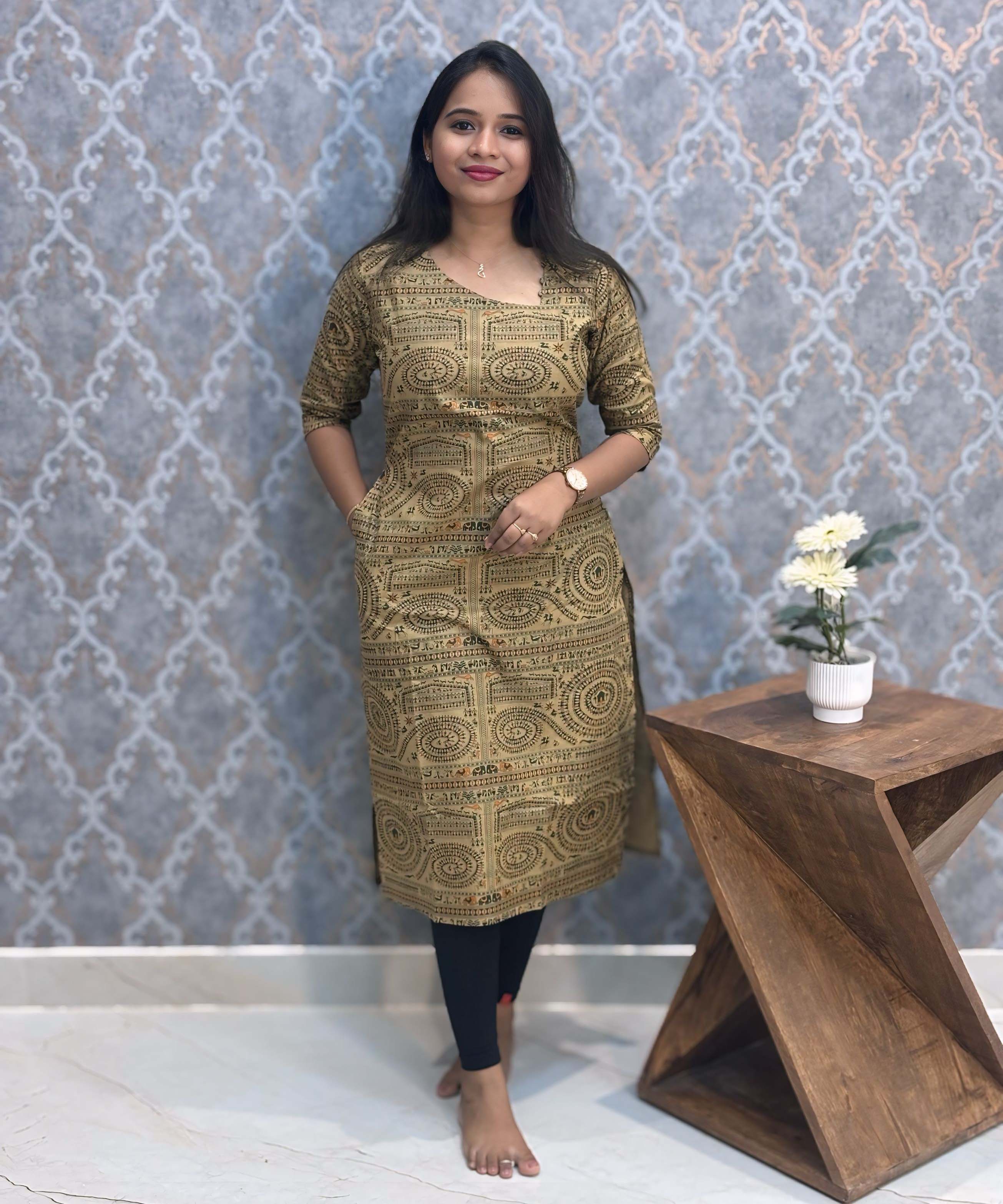 Side Cut with Potli Neck Design Warli Printed Flex Cotton Kurti with Pocket / LSS200