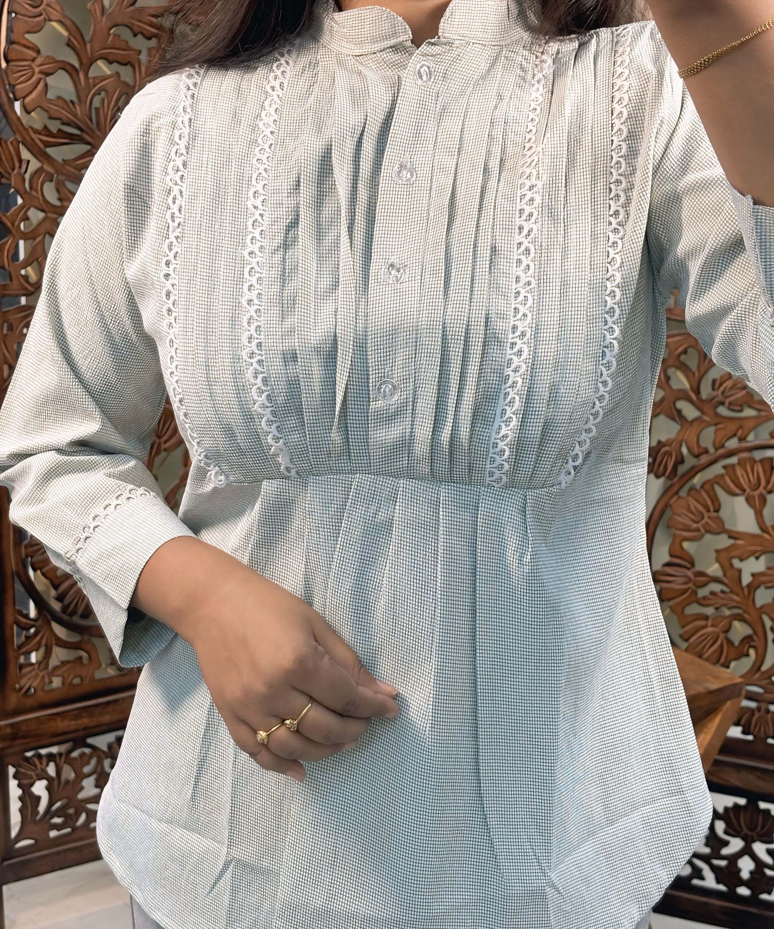 Half White and Gray Color Western Short Top / WS006