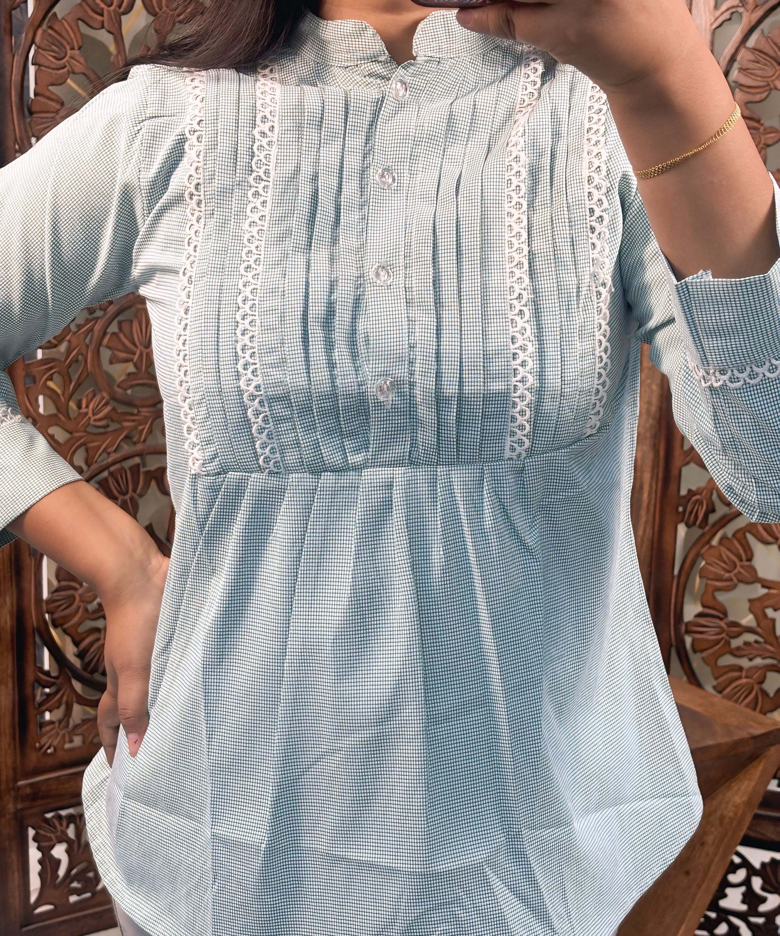 Half White and Sea Blue Color Western Short Top / WS006