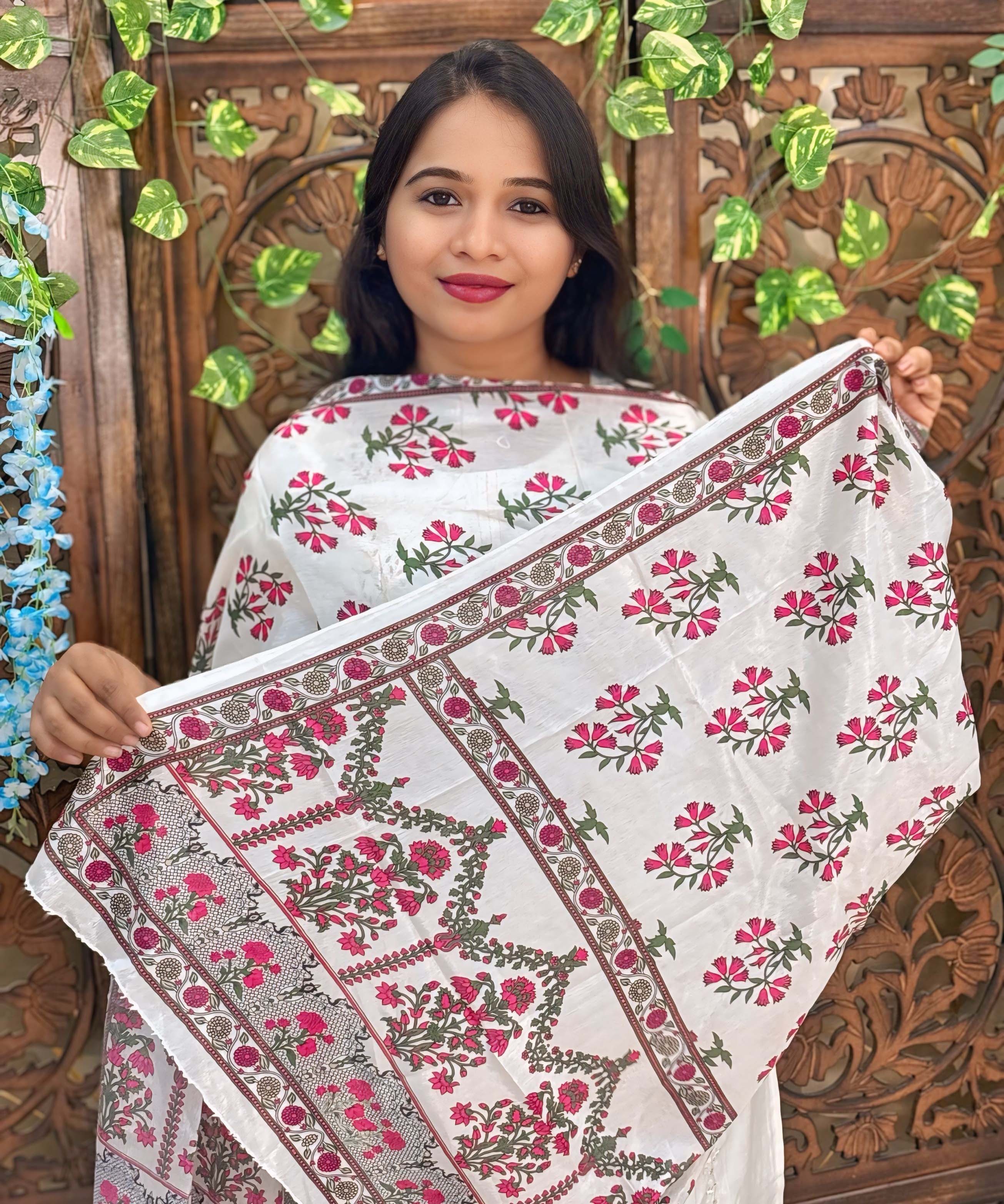 White Color Floral Embroidered Cotton Blend 3 Piece Salwar Set / ESS360