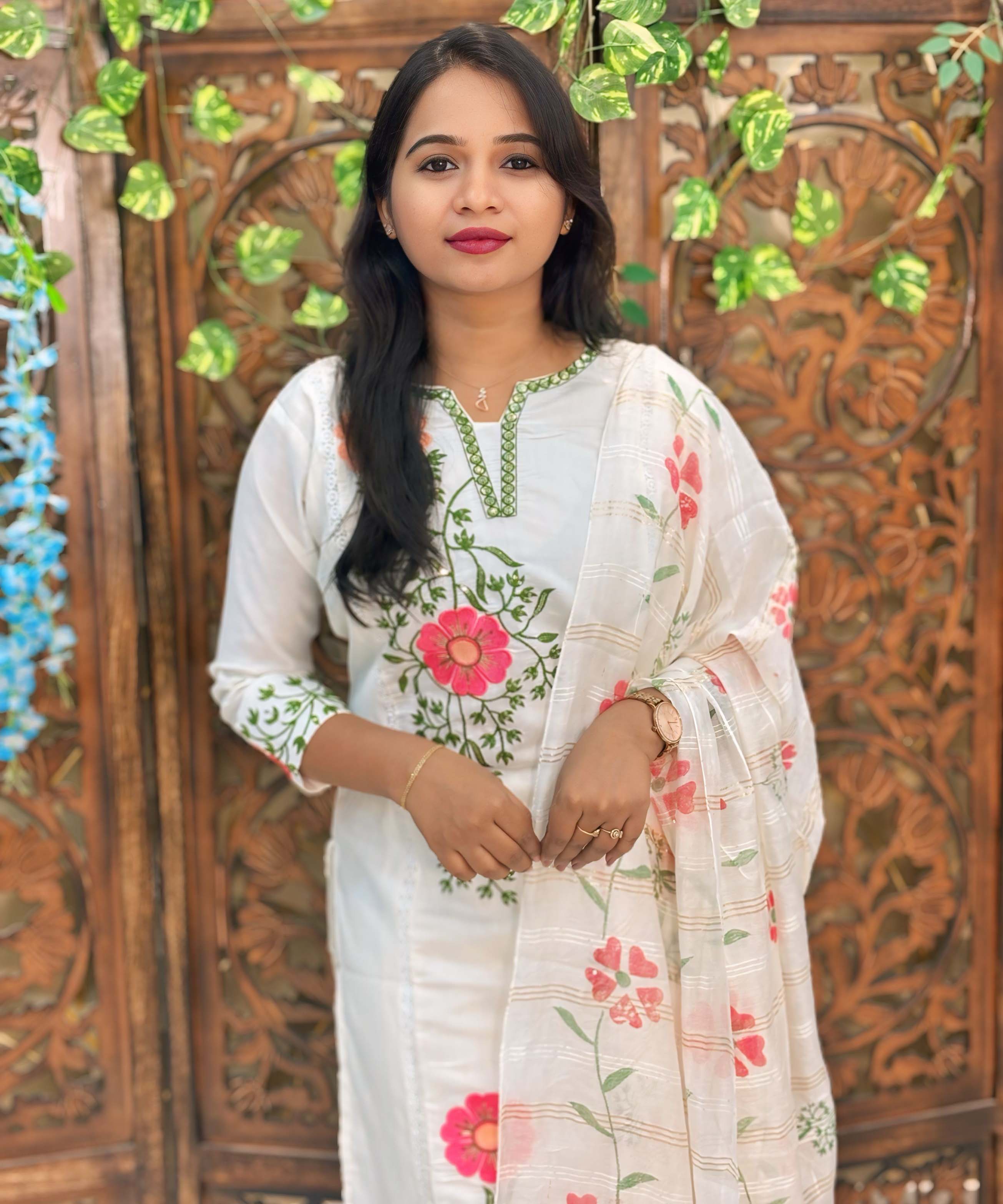 White and Multicolor Floral Embroidered Cotton Blend 3 Piece Salwar Set / ESS356
