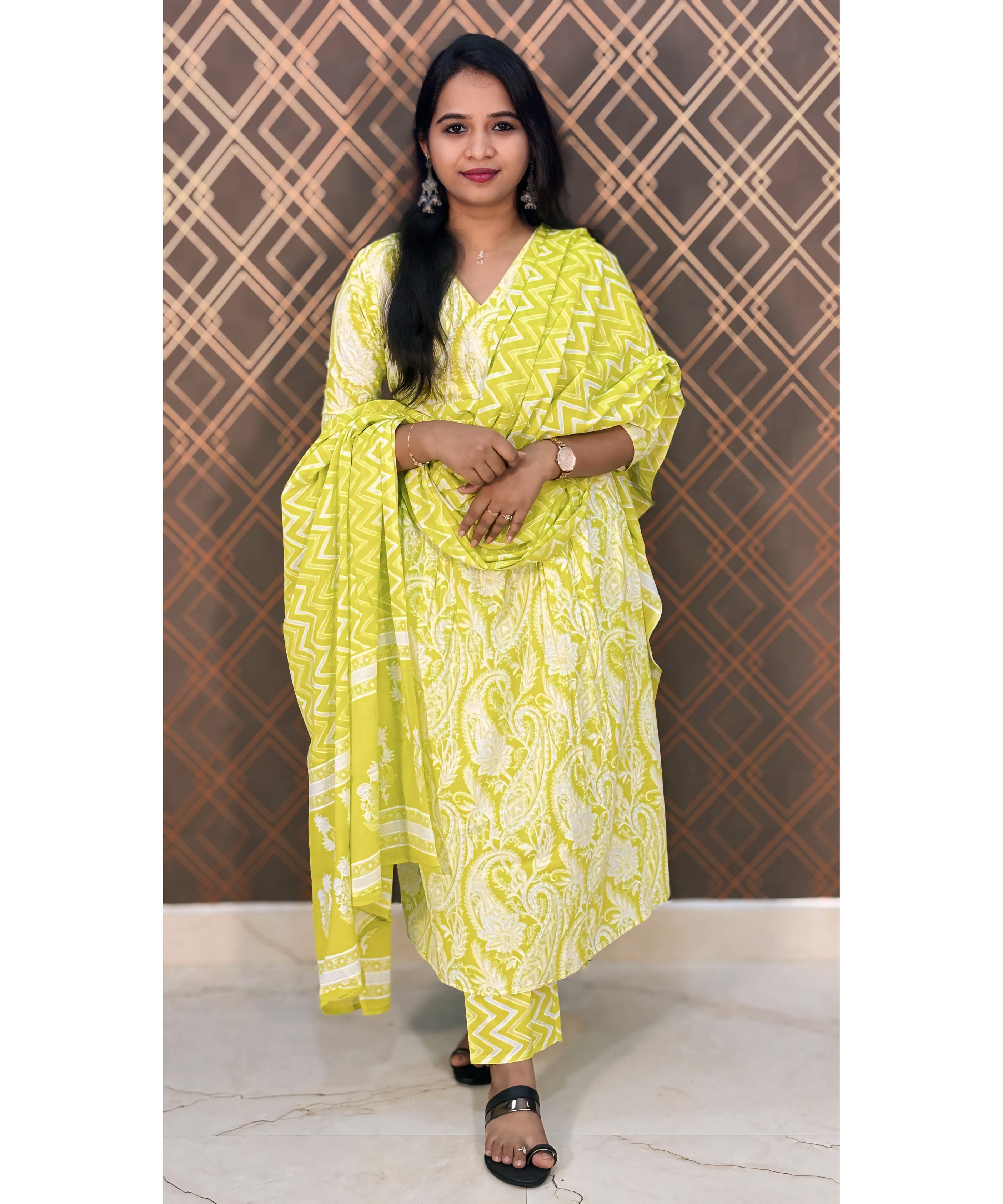 Yellow V neck Salwar Set / RCC167