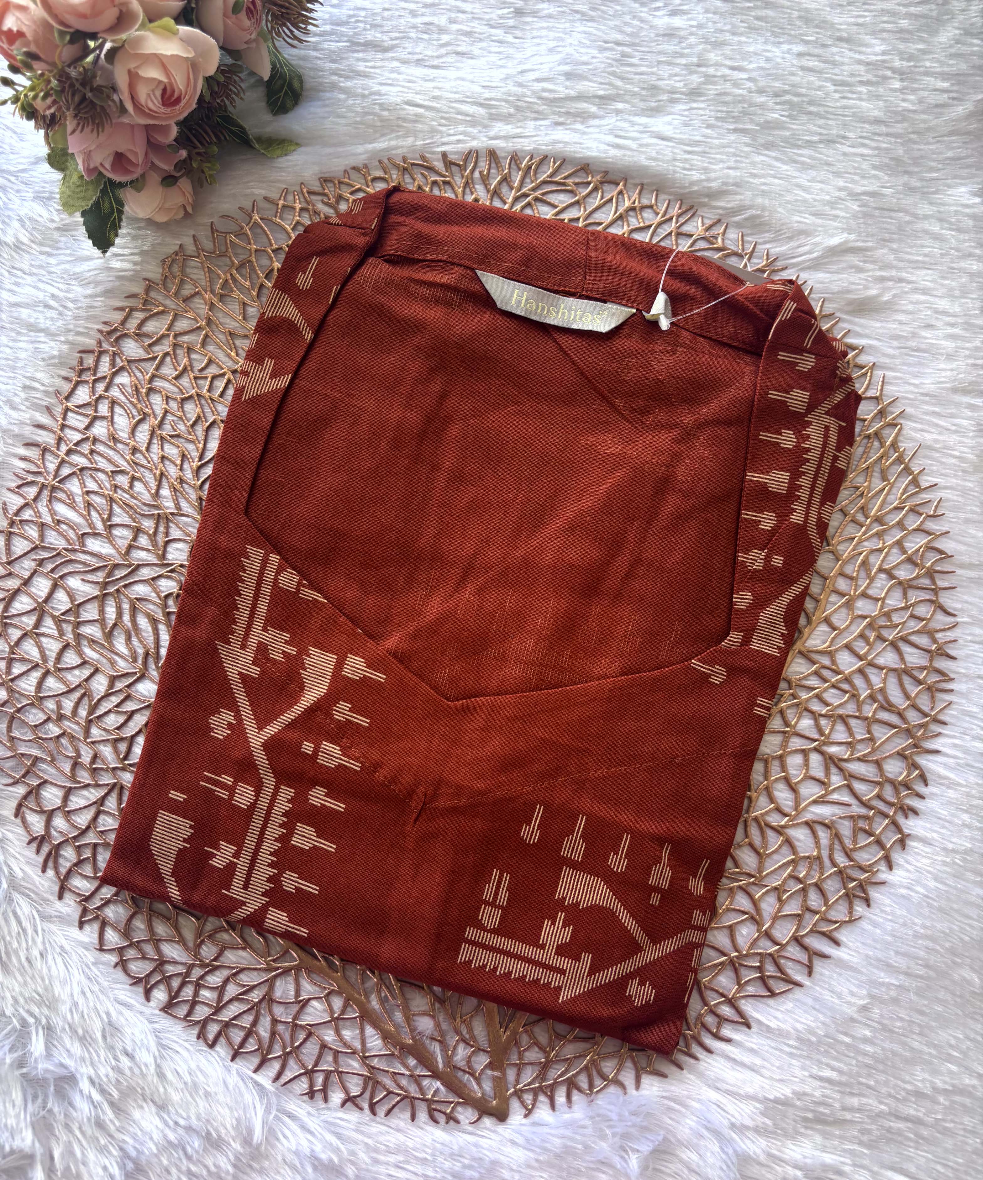 Rust Orange Color shaped V neck Flex Cotton Kurti with Pocket / LSS196