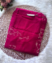 Pink Color shaped V neck Flex Cotton Kurti with Pocket / LSS196